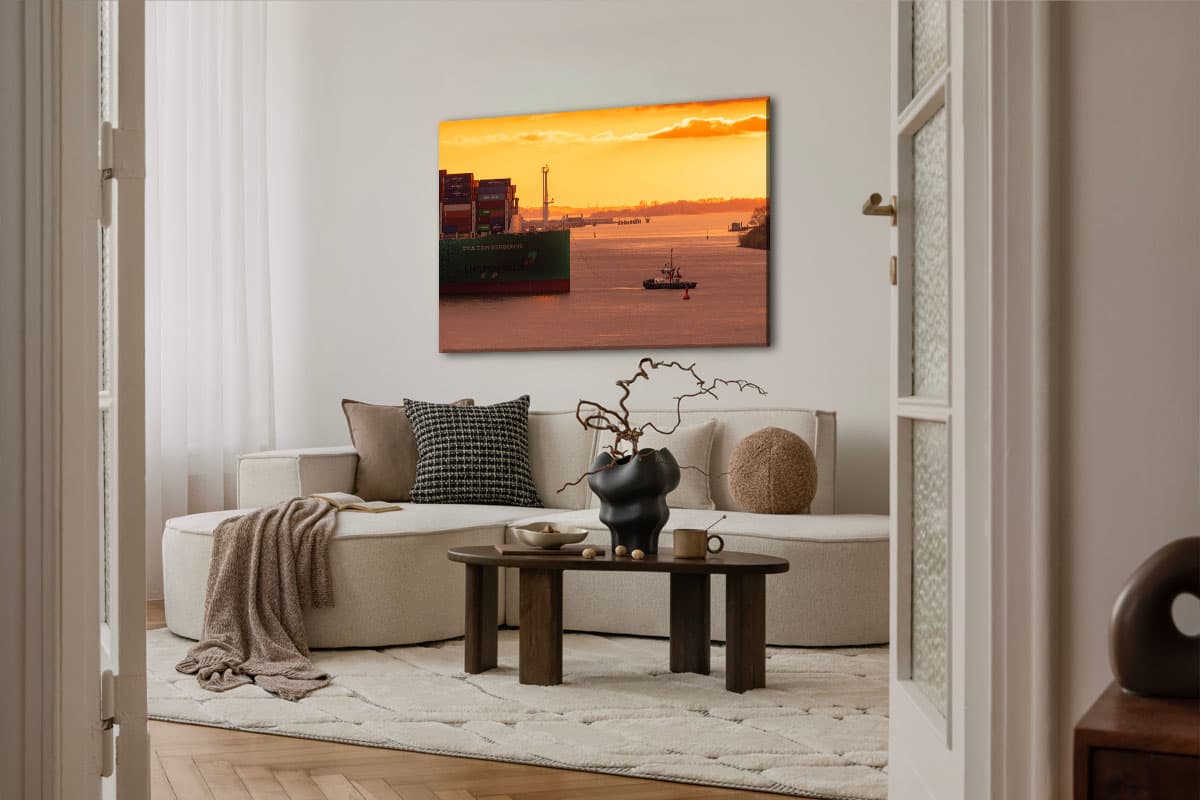 Wandbild CMA CGM Sorbonne in Hamburg