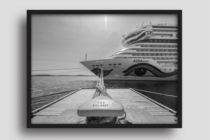 Wandbild AIDAmar am Kristiansand Cruise Terminal